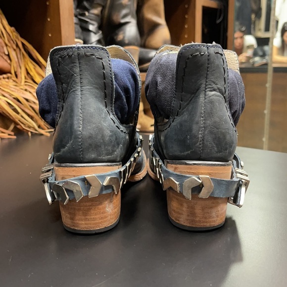 Freebird Blade. Still being sold on Feeebirds’ website. - Picture 4 of 8